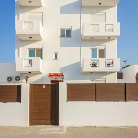 Casa Marinella * Γεννάδι